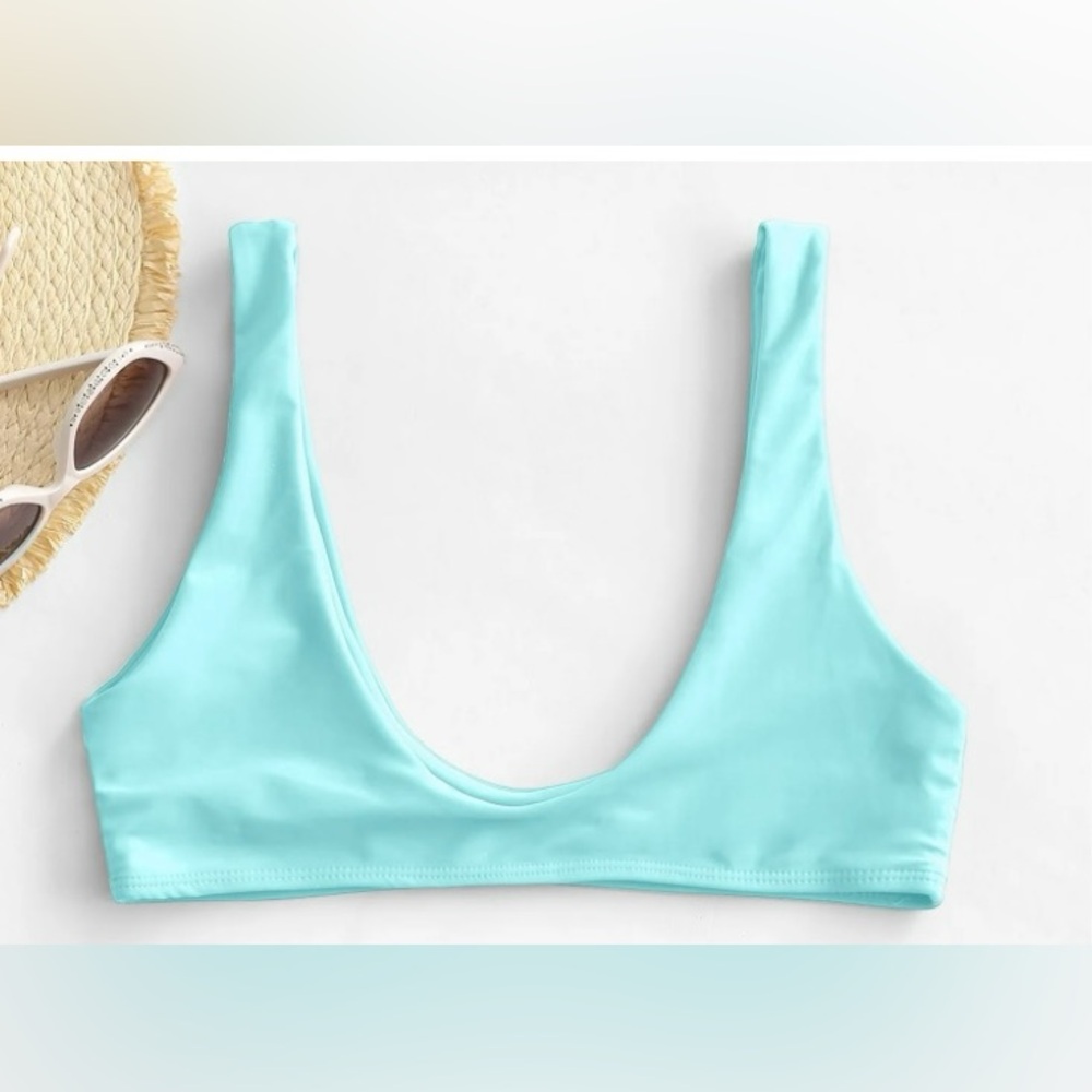 Zaful High Cut Scoop Neck Bikini Top (M)